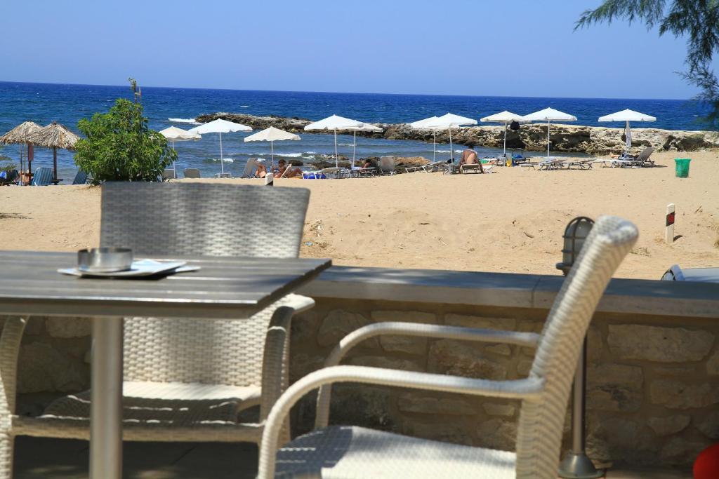 Nautilus Bay Hotel Kissamos Exterior photo